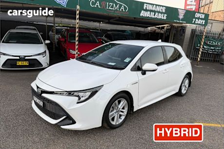 White 2019 Toyota Corolla Hatchback Ascent Sport (Hybrid)