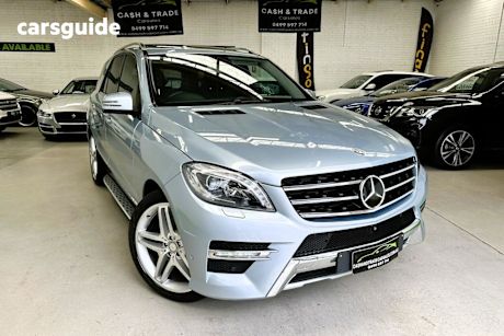 Silver 2014 Mercedes-Benz ML350 Wagon Cdi Bluetec (4X4)