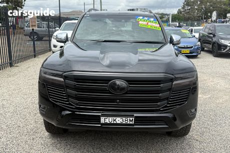 Black 2022 Toyota Landcruiser Wagon Lc300 Vx (4X4)