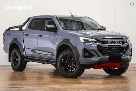 Grey 2025 Isuzu D-MAX Crew Cab Utility Blade