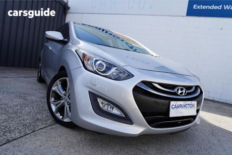 Silver 2012 Hyundai I30 Hatchback Premium 1.6 Crdi