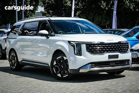 White 2024 Kia Carnival Wagon Gt-Line