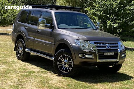 Bronze 2015 Mitsubishi Pajero Wagon Gls Lwb (4X4)