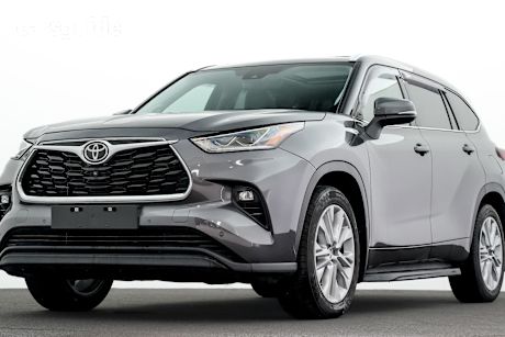 Grey 2021 Toyota Kluger Wagon Grande Awd