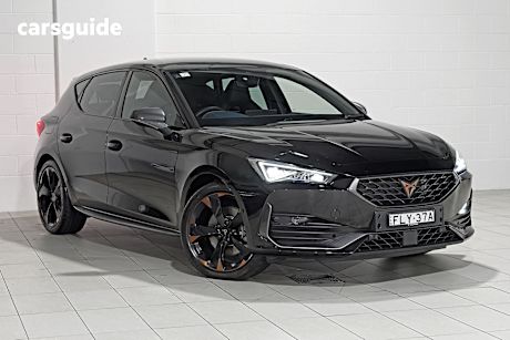 Black 2024 Cupra Leon Hatchback V