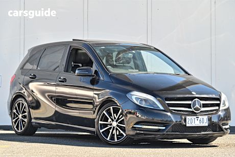 Black 2013 Mercedes-Benz B200 Hatchback Be