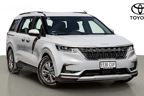 Silver 2022 Kia Carnival Wagon S