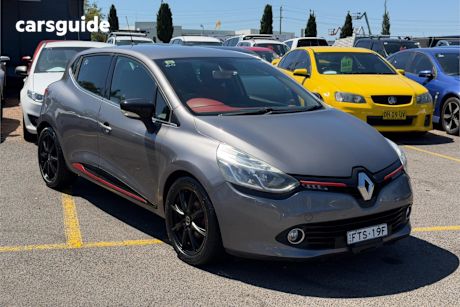 Grey 2013 Renault Clio Hatchback Dynamique