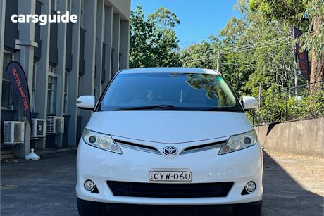 White 2010 Toyota Tarago Wagon Gli V6