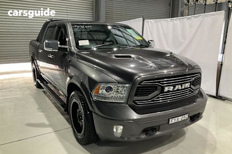 Grey 2019 RAM 1500 Crew Cab Utility Laramie (4X4) Fd3.9