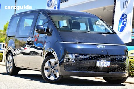 Blue 2022 Hyundai Staria Wagon