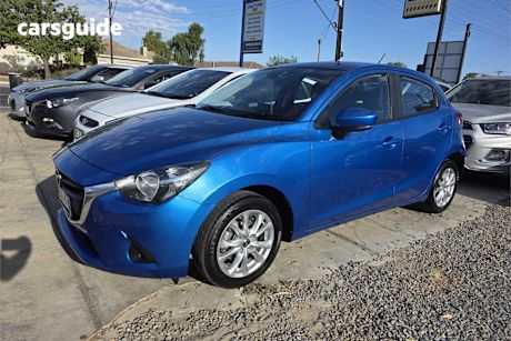 Blue 2017 Mazda 2 Hatchback Maxx