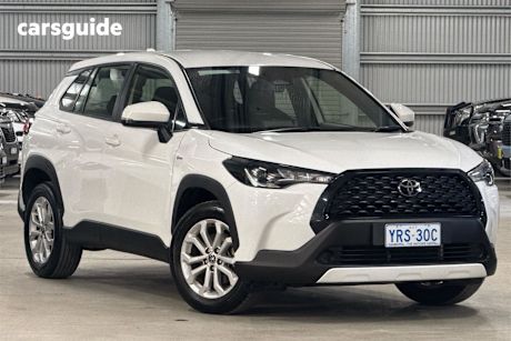 White 2024 Toyota Corolla Cross Wagon Gx 2Wd Hybrid