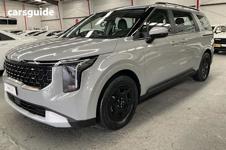 Grey 2024 Kia Carnival Wagon S