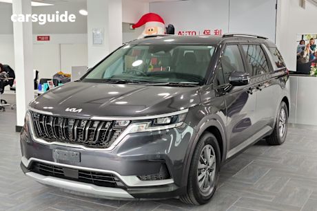 Grey 2023 Kia Carnival Wagon S