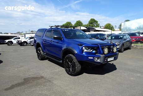 Blue 2021 Isuzu D-MAX Crew Cab Utility X-Terrain (4X4)