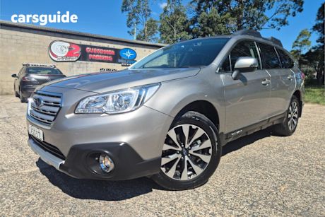 Gold 2017 Subaru Outback Wagon 2.5I
