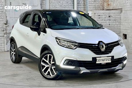 White 2018 Renault Captur Wagon Intens