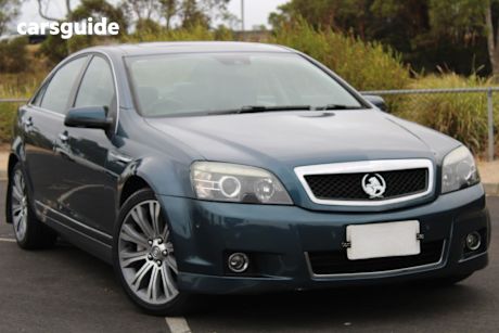 Green 2014 Holden Caprice Sedan V