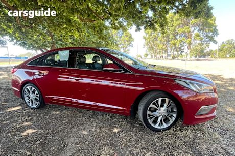Red 2015 Hyundai Sonata Sedan Premium