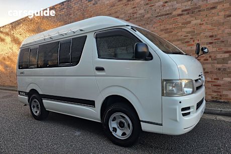 White 2005 Toyota HiAce OtherCar 4WD LWB KDH205