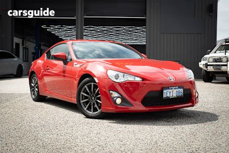 Red 2016 Toyota 86 Coupe Gt