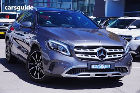 Grey 2018 Mercedes-Benz GLA220 Wagon D
