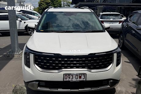 White 2024 Kia Carnival Wagon Gt-Line Hev