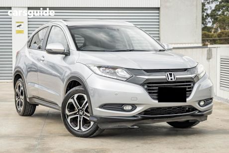 Silver 2017 Honda HR-V Wagon Vti-L
