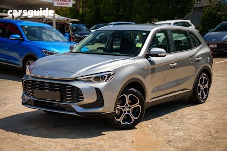 Silver 2025 MG ZS Wagon Vibe Turbo