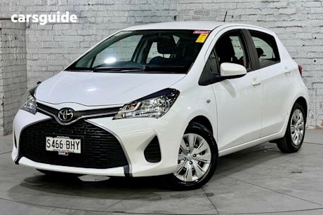 White 2015 Toyota Yaris Hatchback Ascent