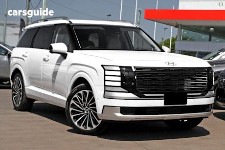 White 2025 Hyundai Palisade Wagon Calligraphy (8 Seat) Hev