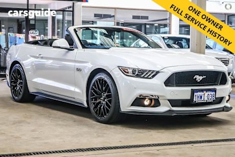 White 2017 Ford Mustang Convertible Gt 5.0 V8