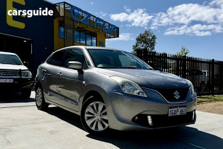 Silver 2016 Suzuki Baleno Hatchback Gl
