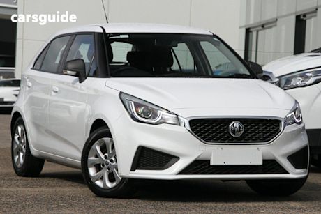 White 2024 MG MG3 Hatchback Core