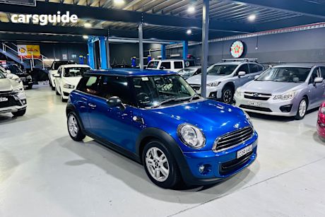 Blue 2013 Mini Cooper Hatchback Ray