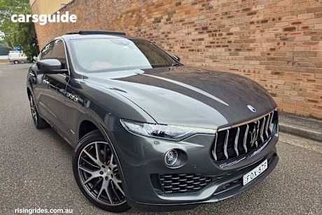 Grey 2018 Maserati Levante SUV GRANSPORT M161 MY19