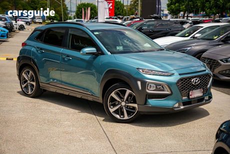 Green 2017 Hyundai Kona Wagon Highlander Red