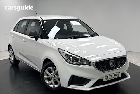 White 2022 MG MG3 Hatchback Core
