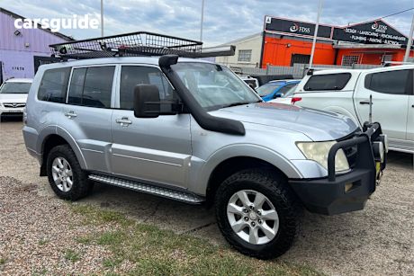Silver 2010 Mitsubishi Pajero Wagon Activ