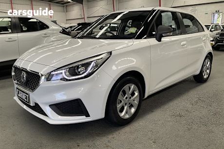 White 2024 MG MG3 Hatchback Core