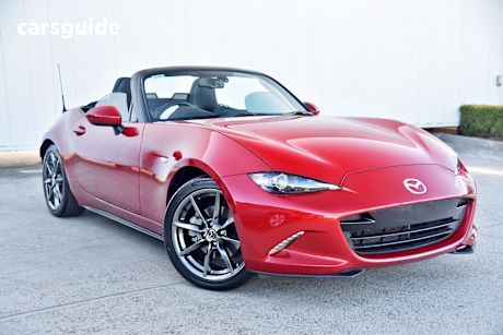 Red 2015 Mazda MX-5 Roadster Gt