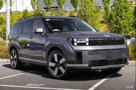 White 2025 Hyundai Santa FE Wagon Hev (Awd)