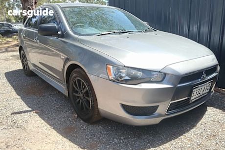 Grey 2013 Mitsubishi Lancer Sedan Lx