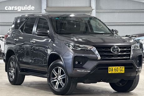 Grey 2021 Toyota Fortuner Wagon Gxl