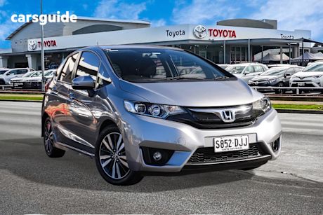 Silver 2017 Honda Jazz Hatchback Vti-S