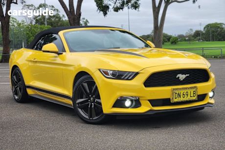 Yellow 2016 Ford Mustang Convertible 2.3 Gtdi