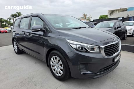 Grey 2016 Kia Carnival Wagon S