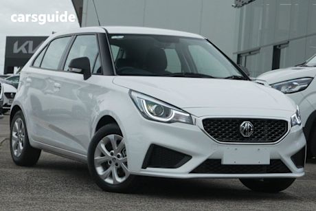 White 2024 MG MG3 Hatchback Core