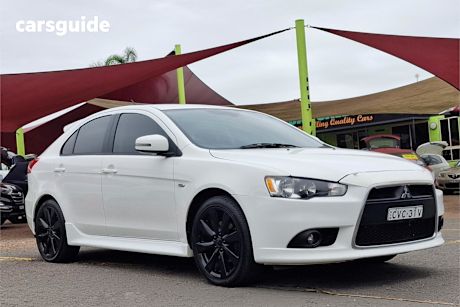 White 2014 Mitsubishi Lancer Hatchback Gsr Sportback